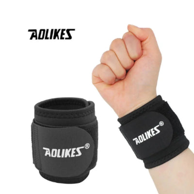 1PCS Adjustable Sport Wristband Wrist Brace Wrap Bandage Support Band Gym Strap Safety sports wrist protector Hand Bands